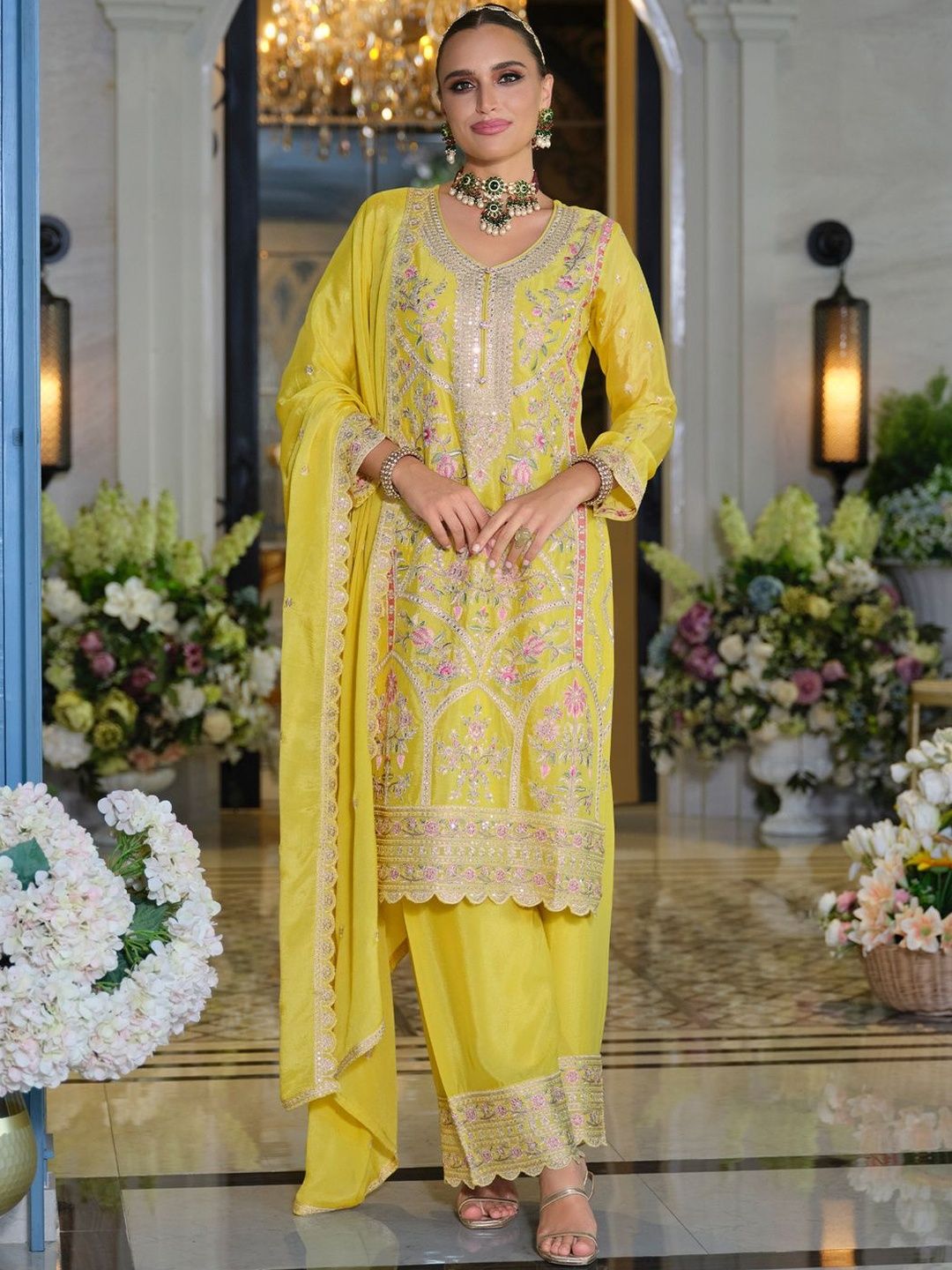 Women Ethnic Motifs Embroidered Kurta with Palazzos & Dupatta