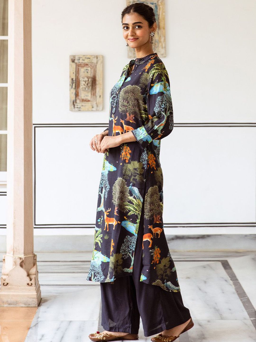 Dhiyona IS Women's Floral Printed Round Neck Three Quarter Sleeves Straight Kurta With Palazzos