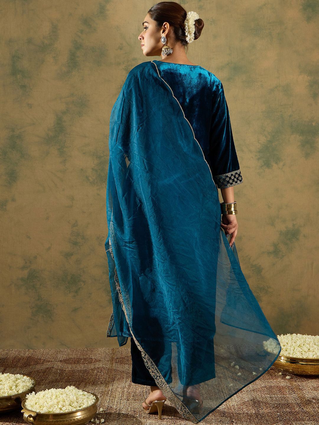 Dhiyona IE Floral Zari Embroidered Velvet Straight Kurta with Trouser & Dupatta