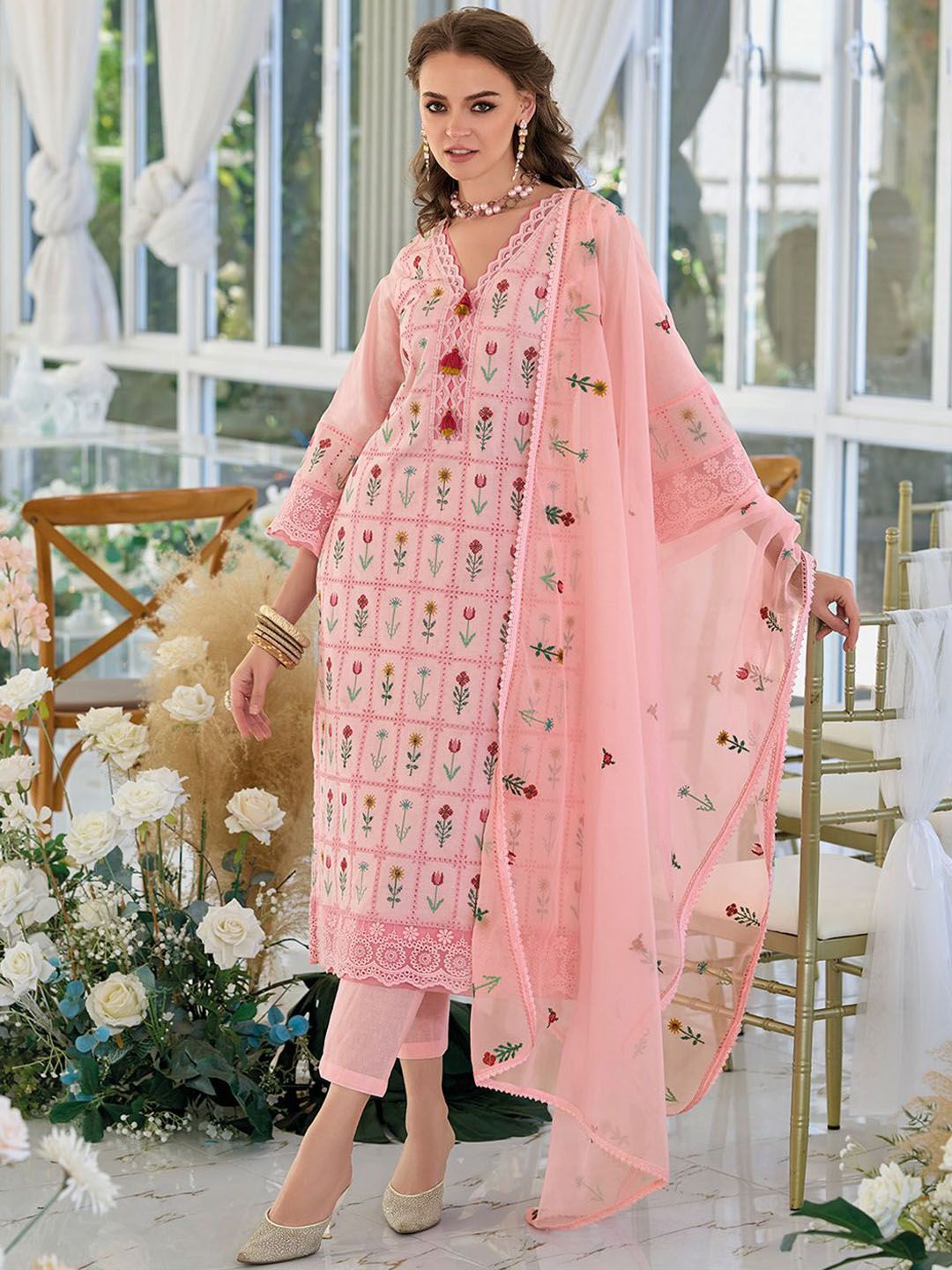 Dhiyona IE Floral Embroidered Thread Work Pure Cotton Kurta With Trousers & Dupatta