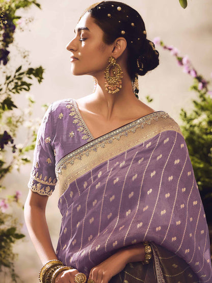 Dhiyona KM Women Lavender Silk Saree