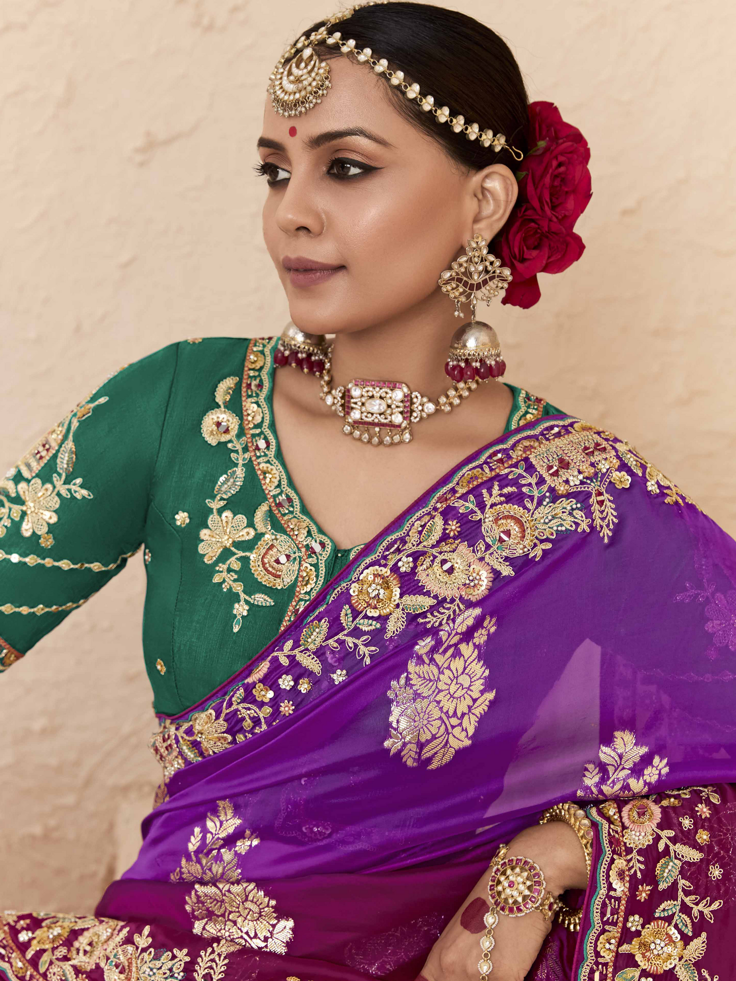 Dhiyona KM Women Shaded Purple & Pink Tussar Silk Saree