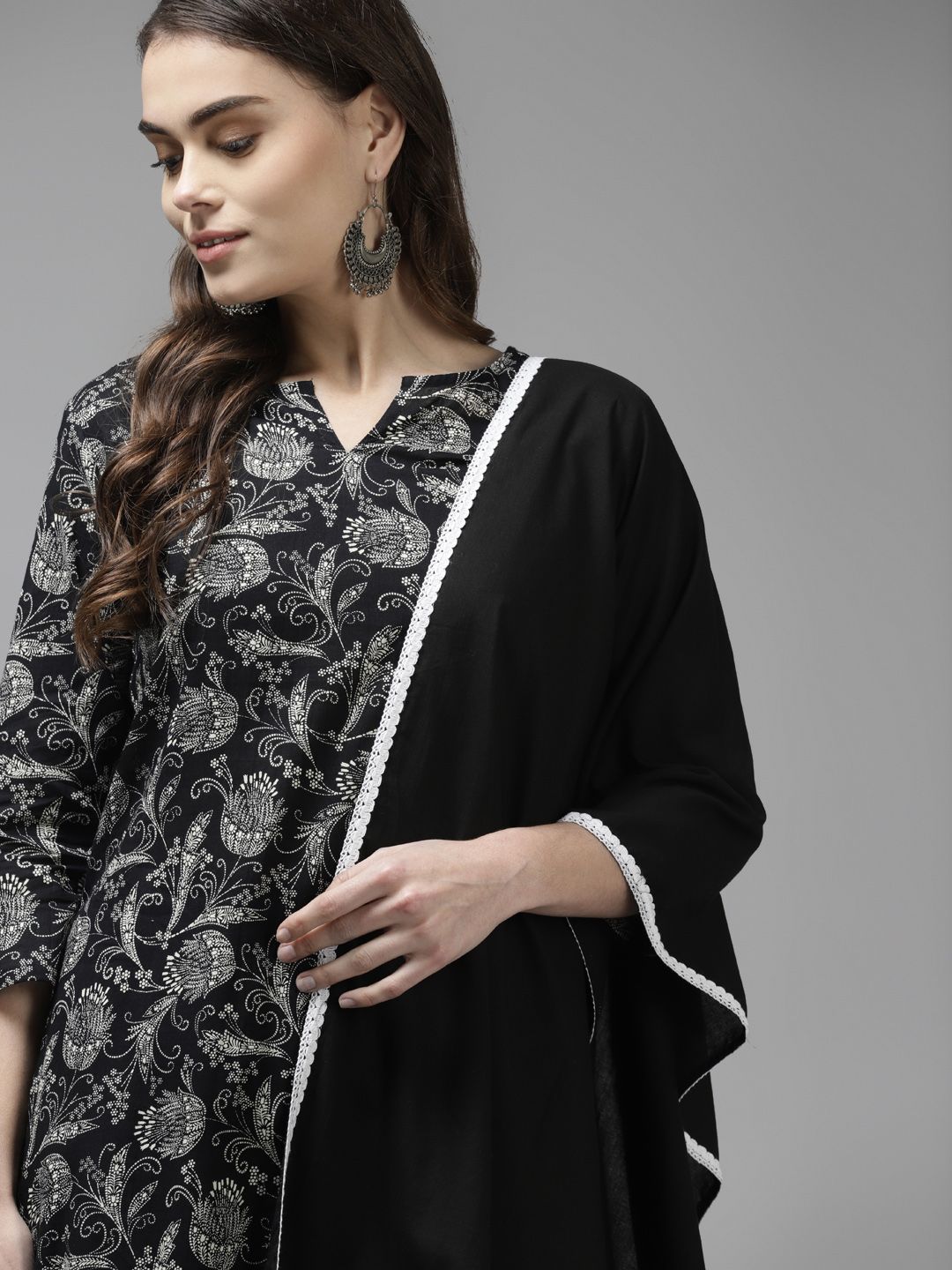 Dhiyona IE Women Black Ethnic Motifs Printed Kurta with Trousers & Dupatta