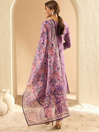 Dhiyona IE Women Floral Printed Kurta with Trousers & With Dupatta
