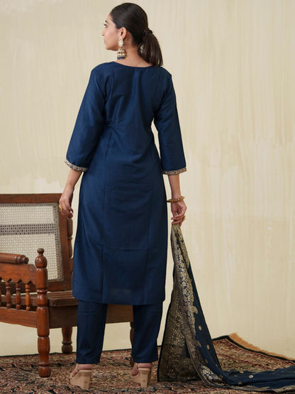 Dhiyona OD  Ethnic Motifs Yoke Design Sequinned Kurta With Trousers & Dupatta
