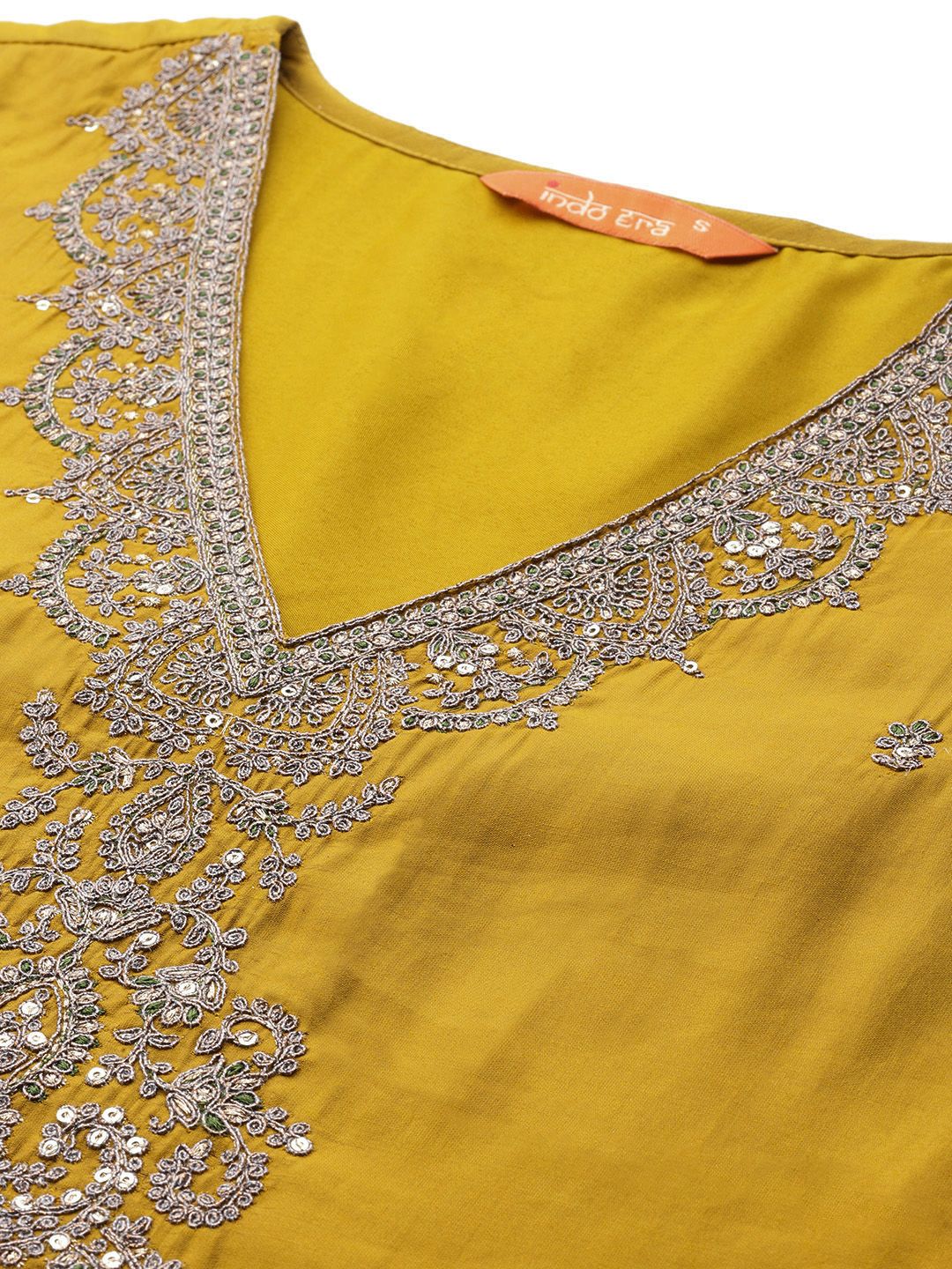 Ethnic Motifs Embroidered Sequinned Kurta With Trousers & Dupatta