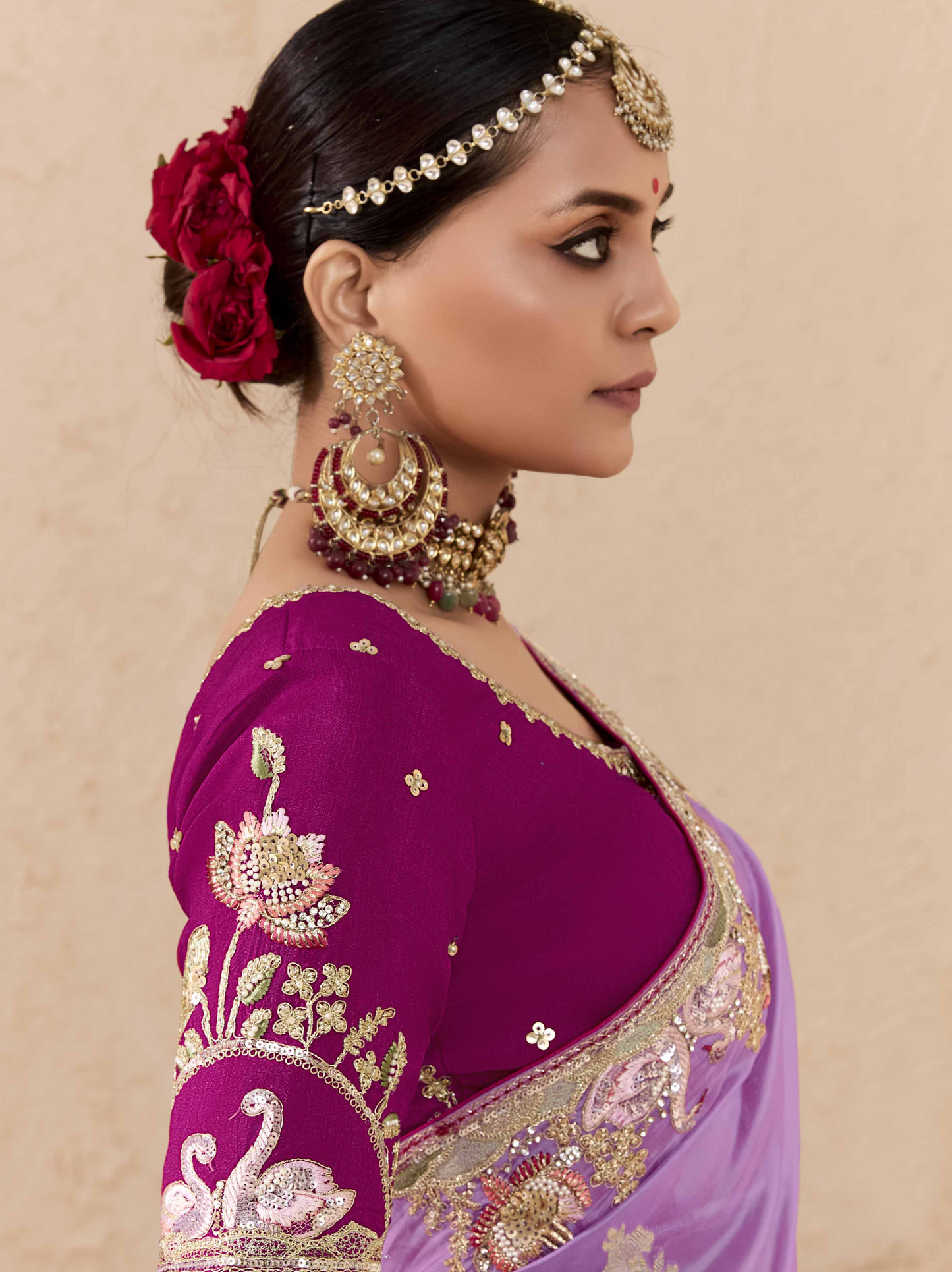 Dhiyona KM Women Shaded Pink & Lavender Tussar Silk Saree