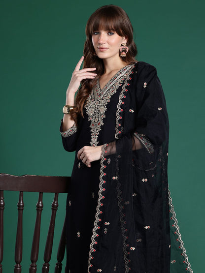 Dhiyona IE Ethnic Motifs Embroidered Sequinned Kurta With Trousers & Dupatta