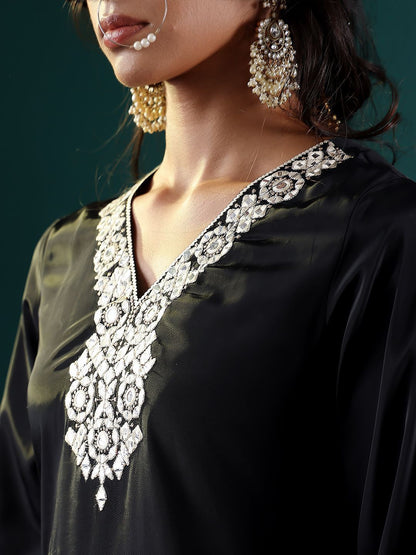 Dhiyona VA Women's Ethnic Motifs Embroidered Regular Mirror Work Kurta with Trousers & With Dupatta