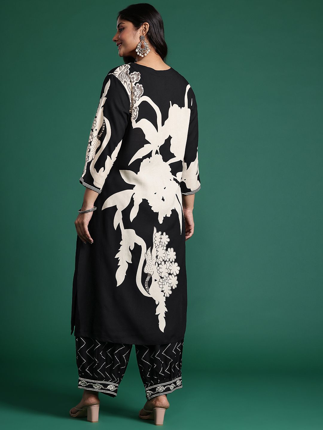 Plus Size Floral Printed Beads & Stones Kurta with Salwar
