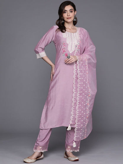 Dhiyona IE Floral Embroidered Regular Thread Work Kurta With Trousers & Dupatta