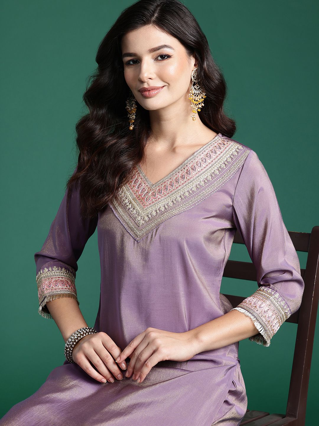 Dhiyona IE Ethnic Motifs Embroidered Sequinned Kurta With Trousers & Dupatta