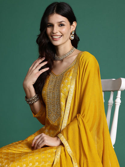 Ethnic Motifs Regular Kurta with Trousers & With Dupatta