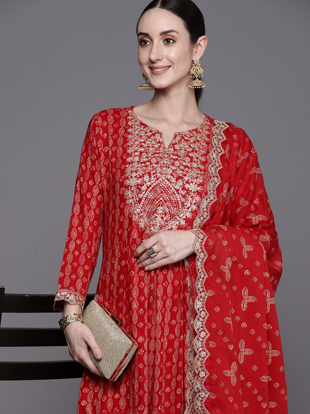 Ethnic Motifs Printed Regular Sequinned Kurta With Trousers & Dupatta