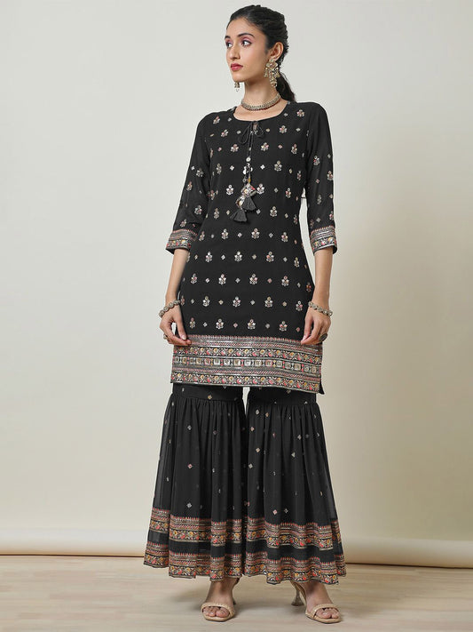Dhiyona SO Women's Women Floral Regular Thread Work Kurta with Sharara & With Dupatta