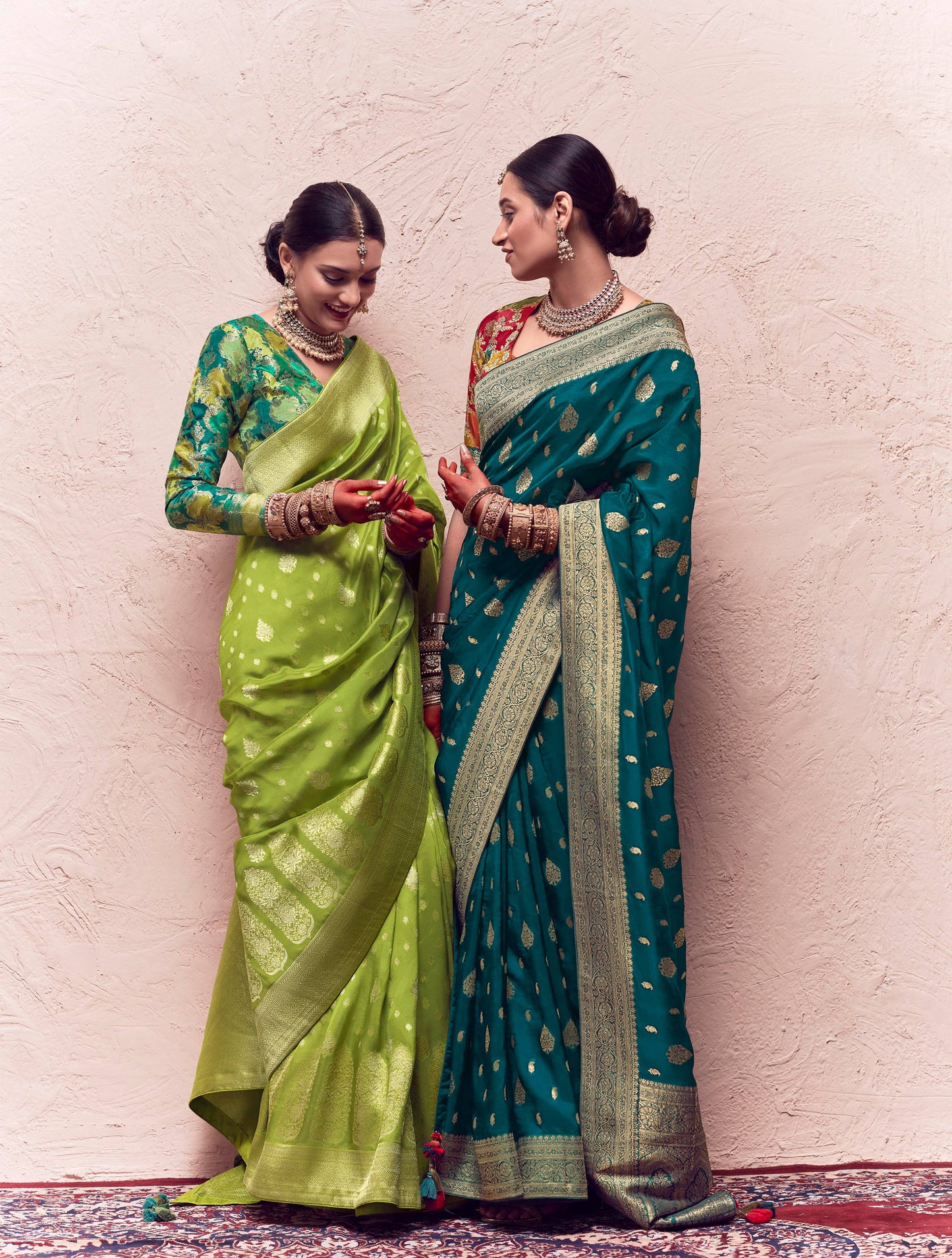 Dhiyona KM Women Exquisite Green Silk Saree With Golden Zari Work - Perfect For Mehendi & Festive Celebrations