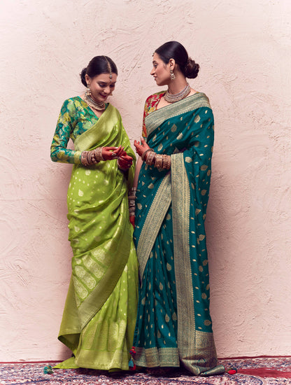 Dhiyona KM Women Exquisite Green Silk Saree With Golden Zari Work - Perfect For Mehendi & Festive Celebrations