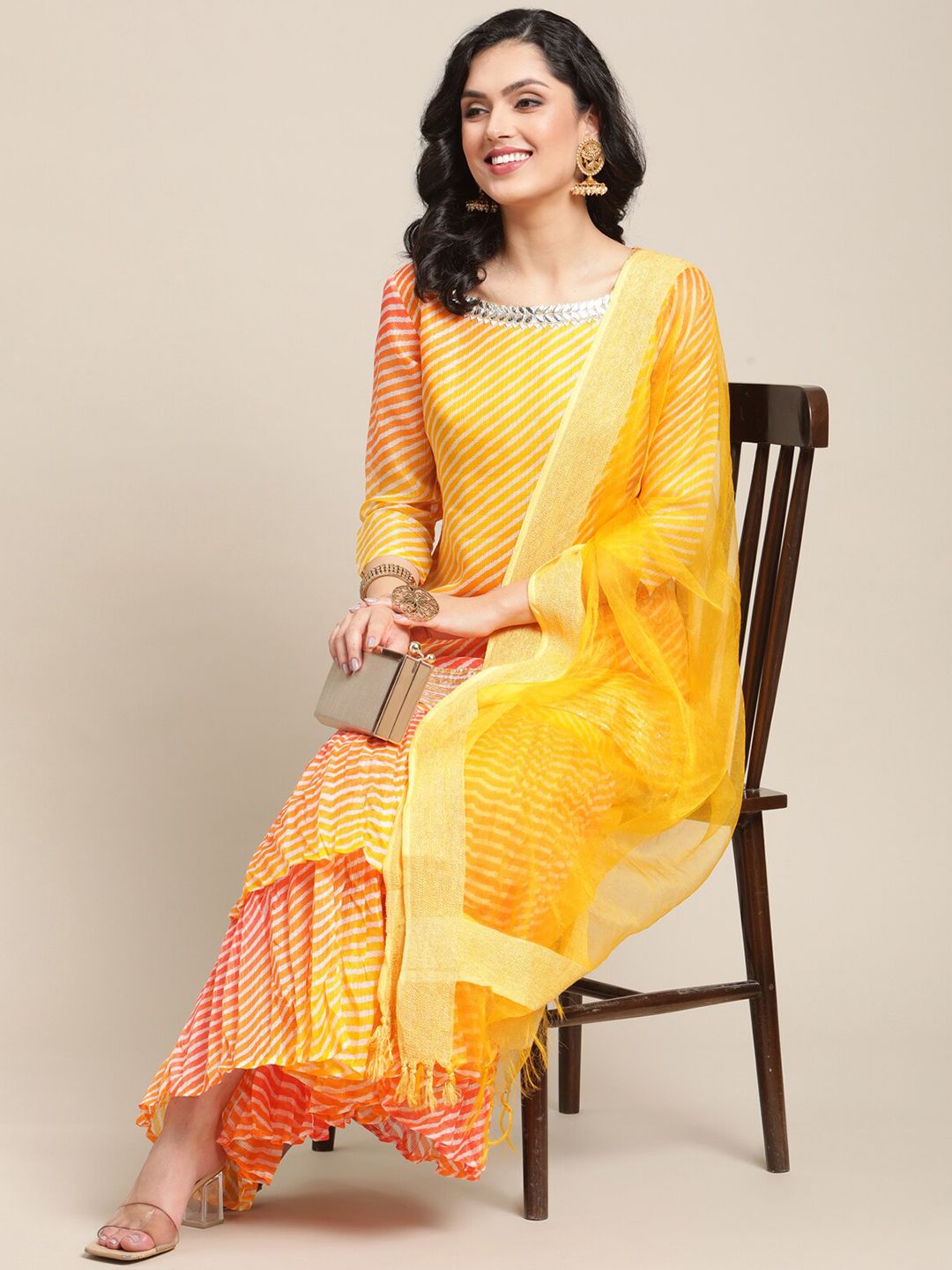 Dhiyona VA Women's Yellow Printed Gotta Patti Kurti with Sharara & Dupatta
