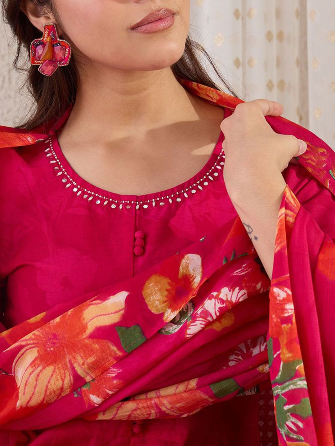 Women Floral Printed Regular Pure Cotton Kurta with Trousers & Dupatta