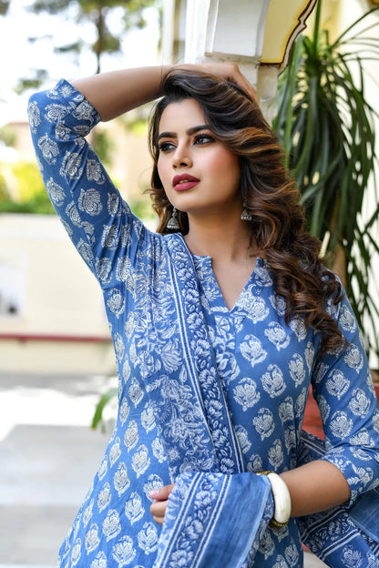 Women Dark Blue, White Printed Viscose Rayon Kurta, Pant And Dupatta Set