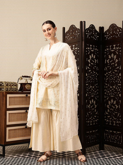 Dhiyona PD Women Indie-Floral Foil Printed Jashn Kurta with Sharara & Dupatta