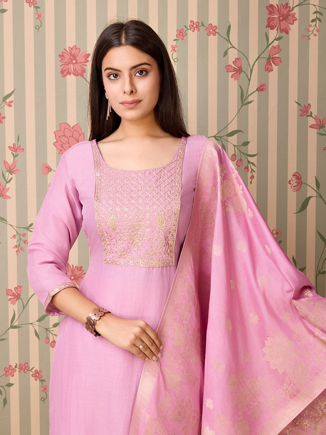 Dhiyona OD  Yoke Design Regular Thread Work Kurta with Trousers & With Dupatta