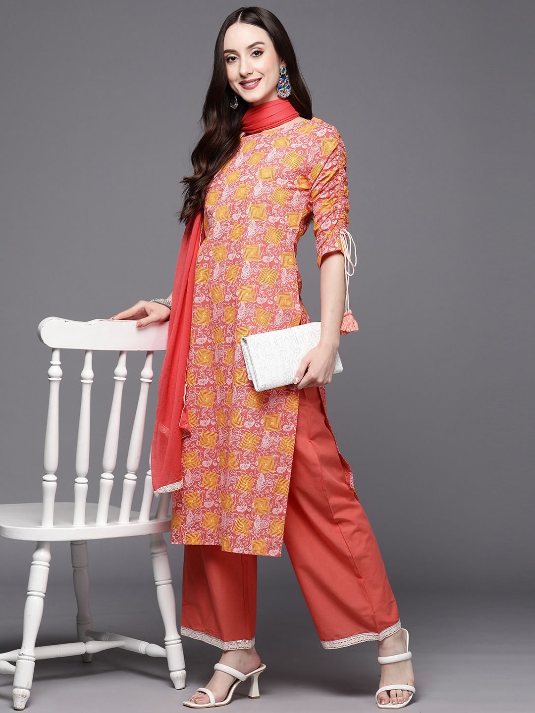 Women Pink Paisley Printed Kurta with Trousers & Dupatta