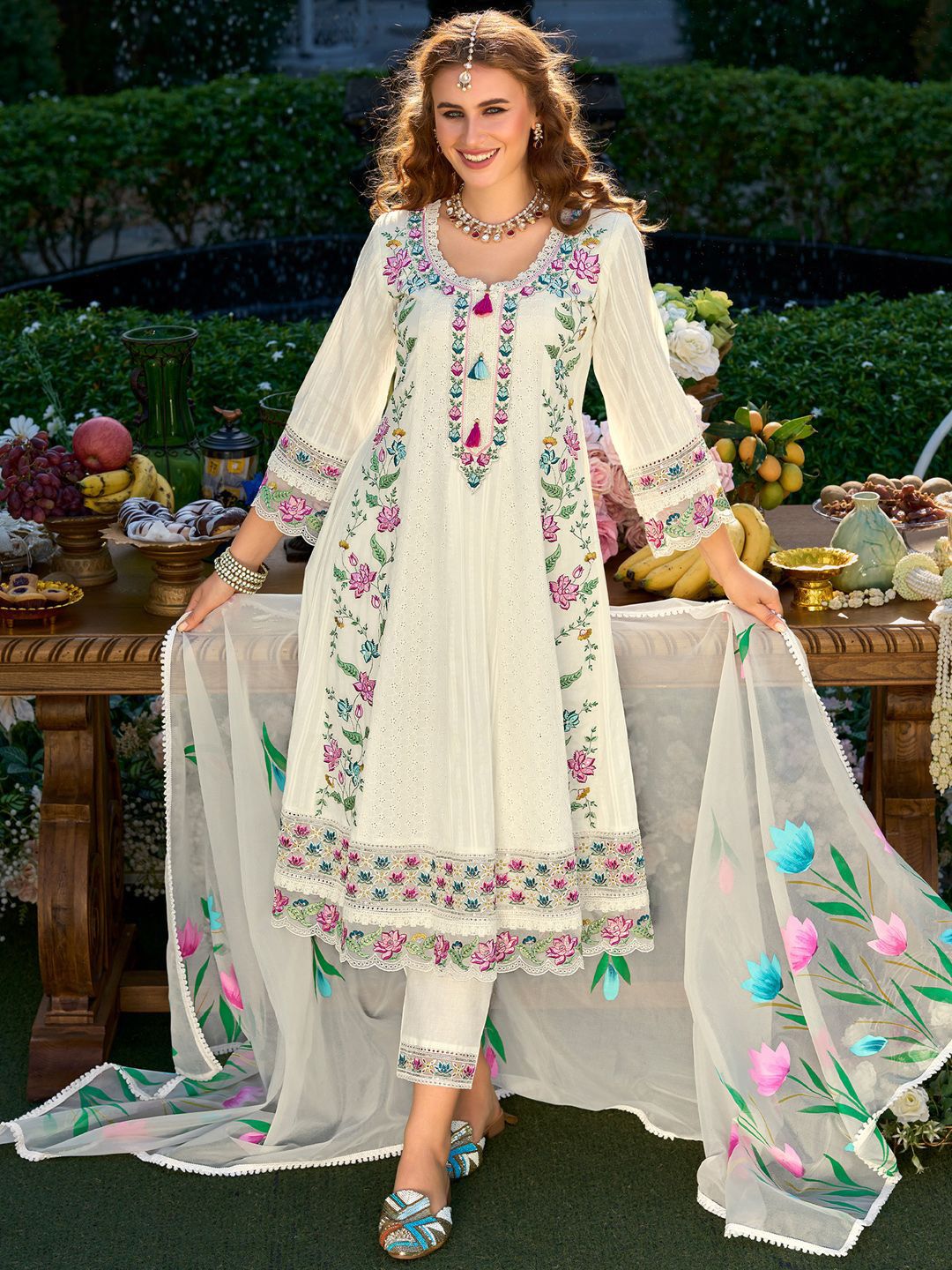 Women Embroidered Regular Thread Work Pure Cotton Kurta with Trousers & Dupatta