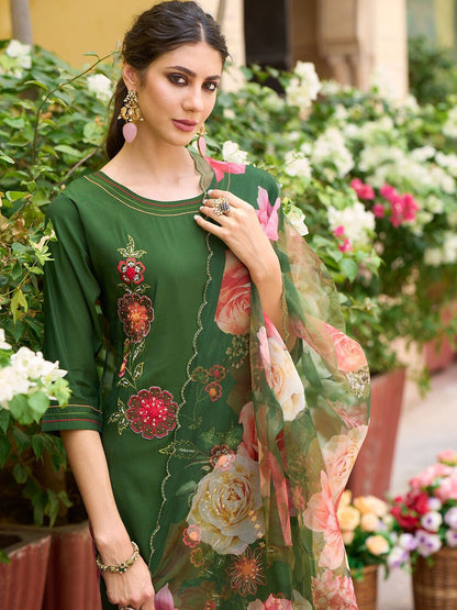 Floral Embroidered Thread Work Kurta With Trousers & Dupatta
