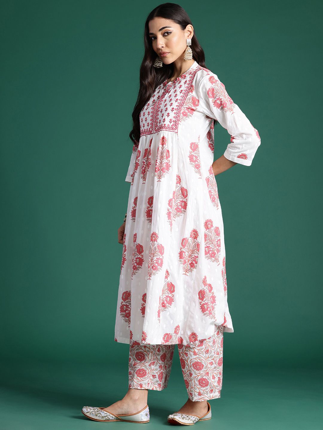 Ethnic Motifs Printed Pleated Sequinned Pure Cotton Kurta With Palazzos & Dupatta