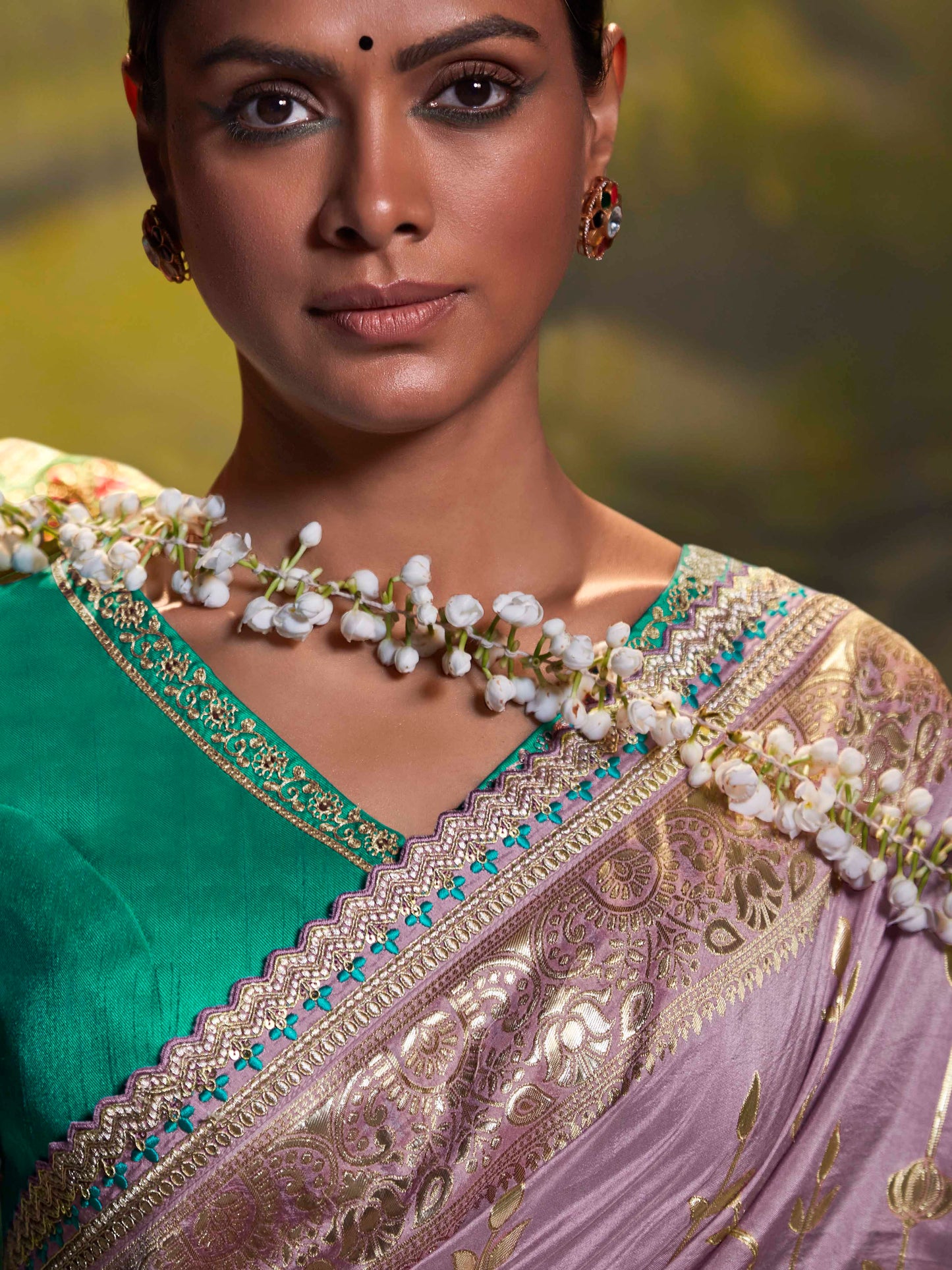 Dhiyona KM Women Lavender Pure Dola Silk Saree