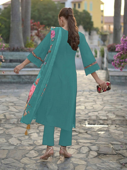 Floral Embroidered Regular Thread Work Pure Cotton Kurta with Trousers & Dupatta