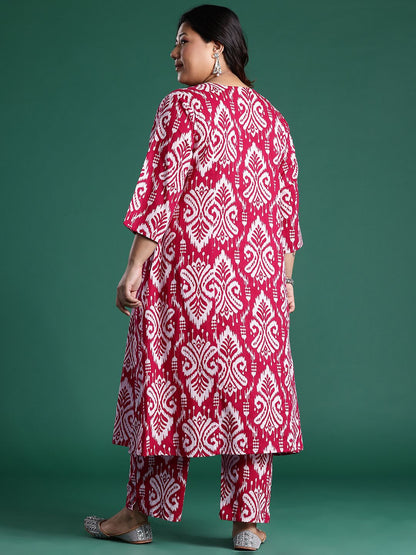 Ethnic Motifs Print Panelled Thread Work Kurta with Trousers
