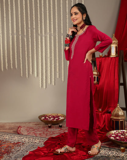 Dhiyona VR Women's Magenta Embroidered Kurta Paired With Straight Trouser And Digital Floral Printed Dupatta