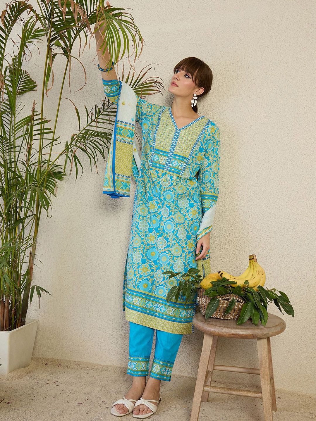 Women Floral Printed Cotton Kurta with Trousers & Dupatta