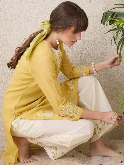Floral Embroidered Notch Neck Pure Cotton Straight Kurta With Trousers