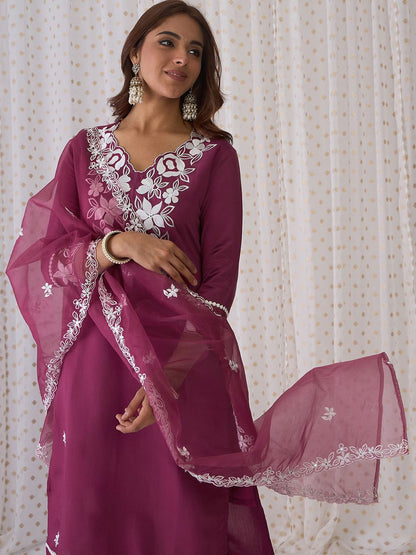 Dhiyona IE Floral Embroidered V-Neck Thread Work Straight Kurta with Trousers & Dupatta