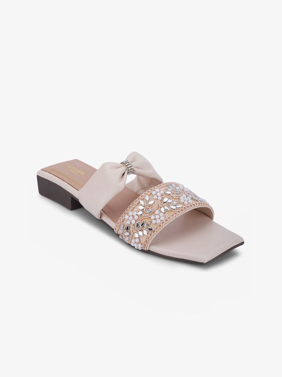 Dhiyona AK Cream-Coloured Embellished Ethnic Open Toe Flats