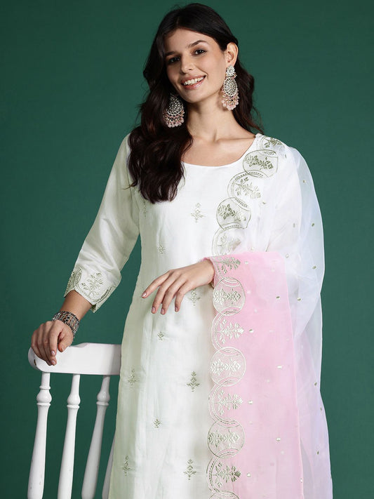 Dhiyona IE Ethnic Motifs Embroidered Kurta with Trousers & With Dupatta