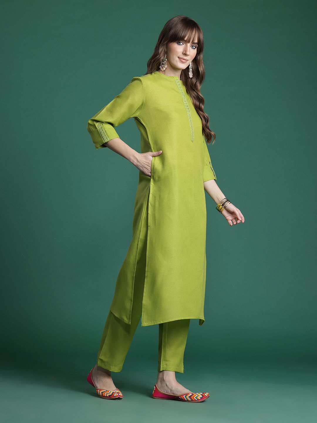 Ethnic Motifs Yoke Design Thread Work Kurta with Trousers & With Dupatta