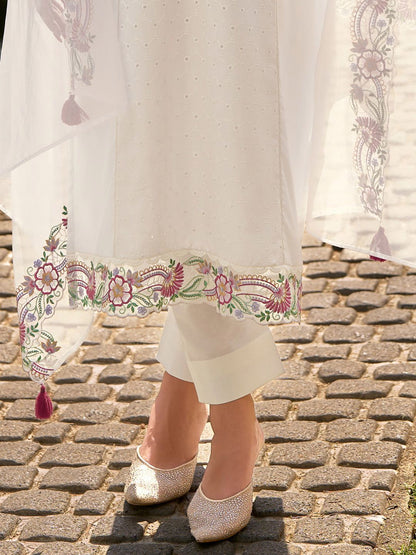 Women Floral Embroidered Regular Sequinned Pure Cotton Kurta & Trousers & Dupatta