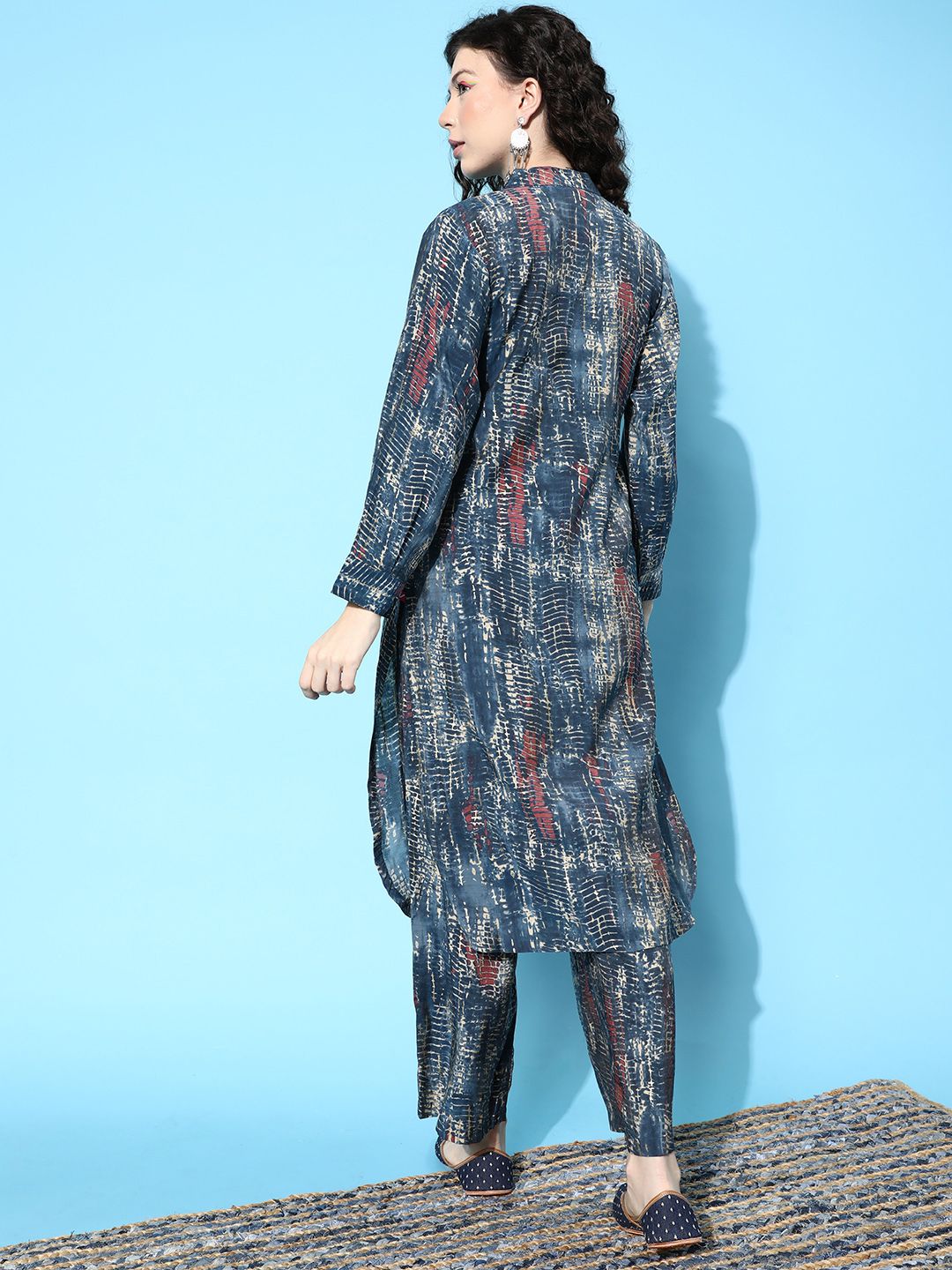 Dhiyona VA Women'sDyed Regular Kurta with Trousers