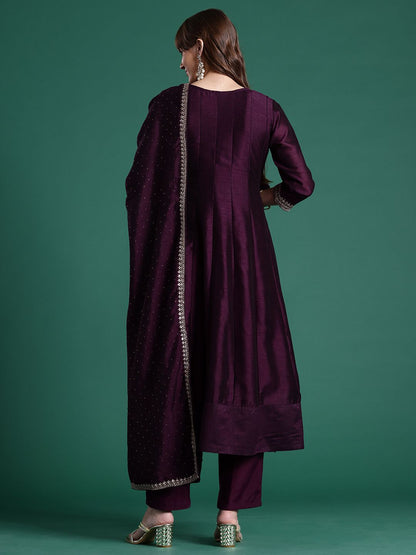 Ethnic Motifs Embroidered Sequinned Kurta With Trousers & Dupatta