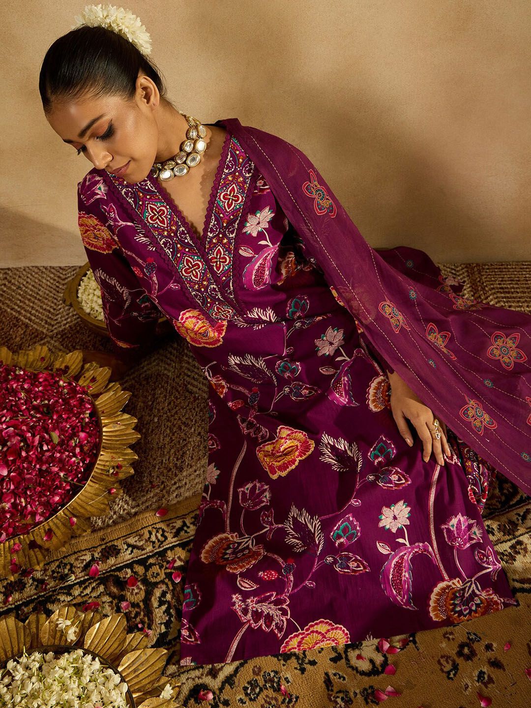 Dhiyona IE Burgundy Floral Printed V-Neck Sequinned Pure Cotton Straight Kurta Set