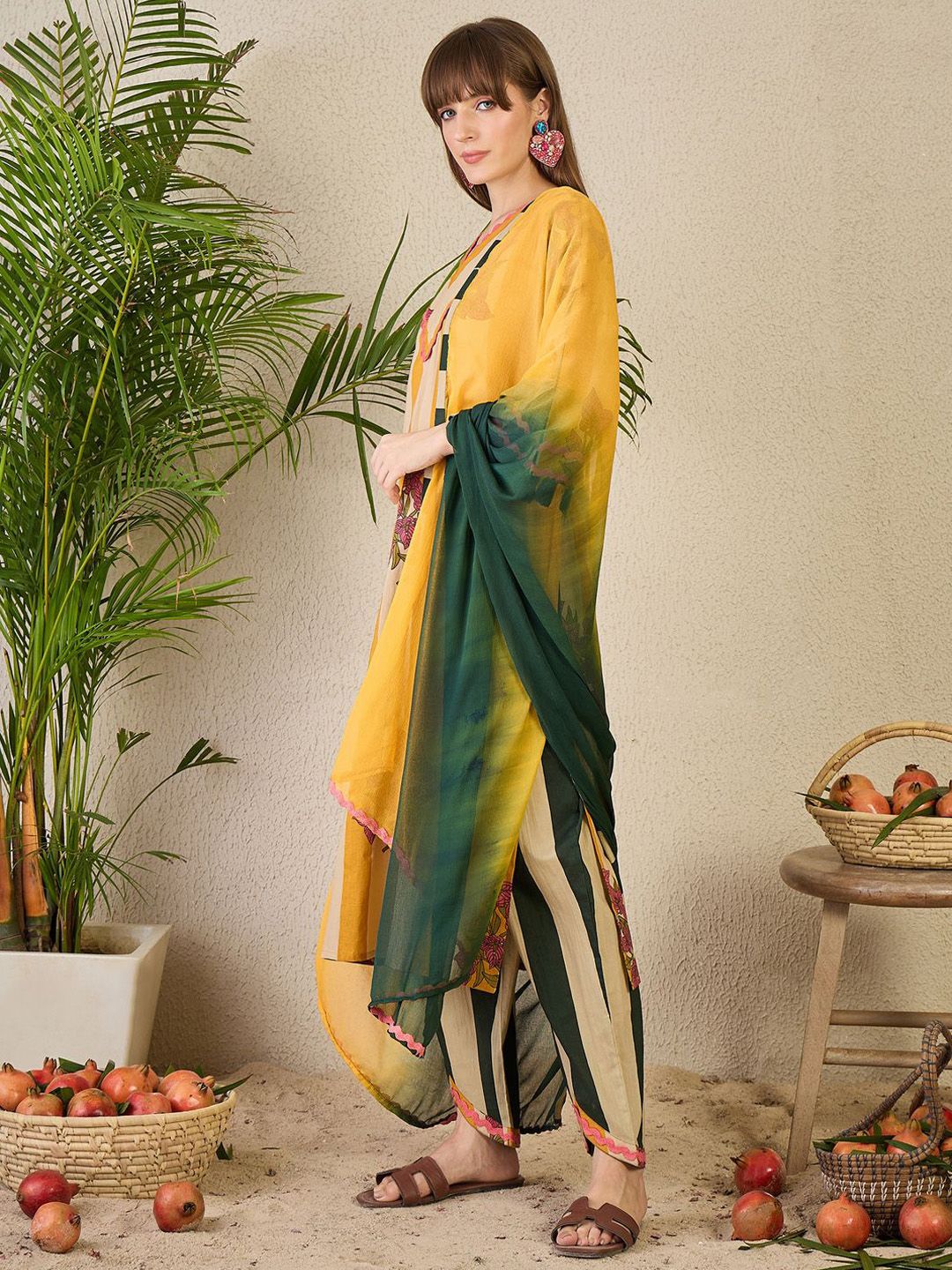 Floral Printed Pure Cotton Kurta with Trousers & Dupatta