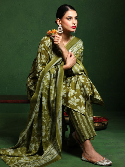 Dhiyona VA Women'sFloral Printed V-Neck Straight Kurta With Trousers And Dupatta