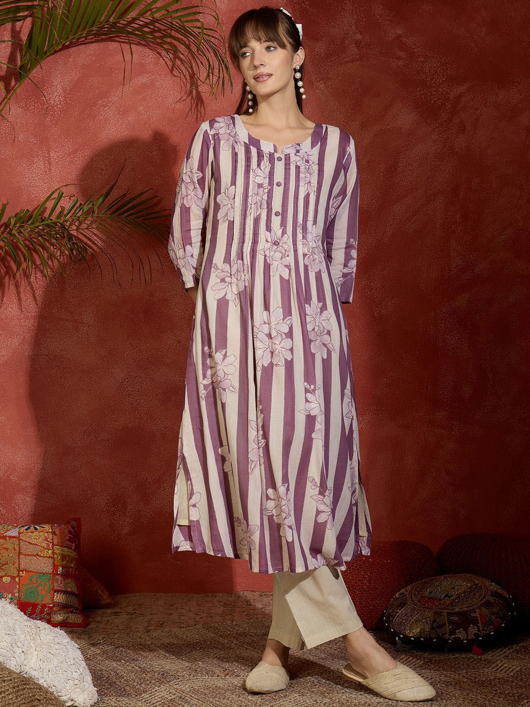 Women Floral Printed Regular Pure Cotton Kurta with Trousers
