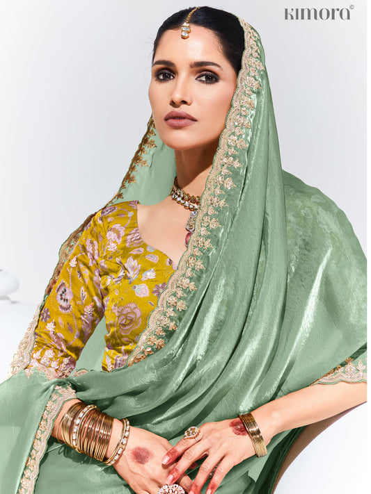 Dhiyona KM Women Green Organza Saree With Crushed Texture & Floral Print Blouse
