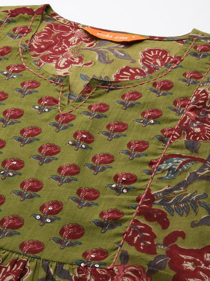 Floral Printed Pleated Sequinned Pure Cotton Kurta with Trousers