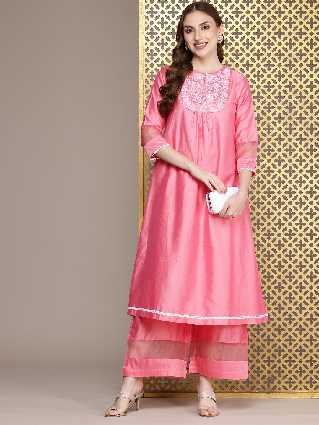 Dhiyona PD Women Women Jashn Floral Embroidered Thread Work Kurta with Palazzos
